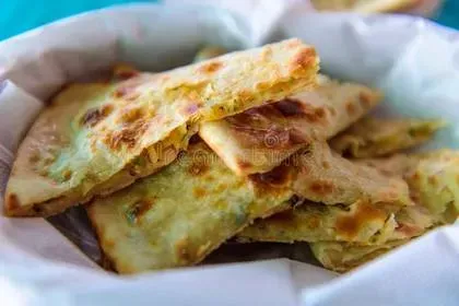 Gobi Onion Kulcha