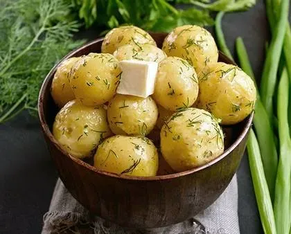 Baked Potatoes with Butter