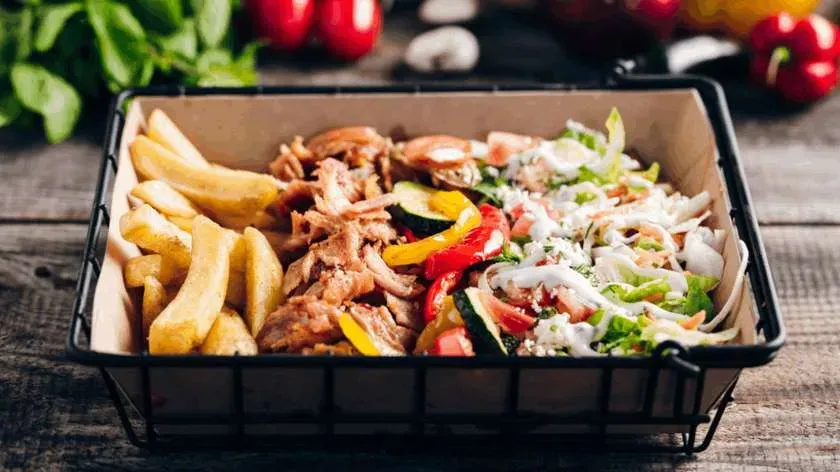 Danie z frytkami "Kura Klasyk"