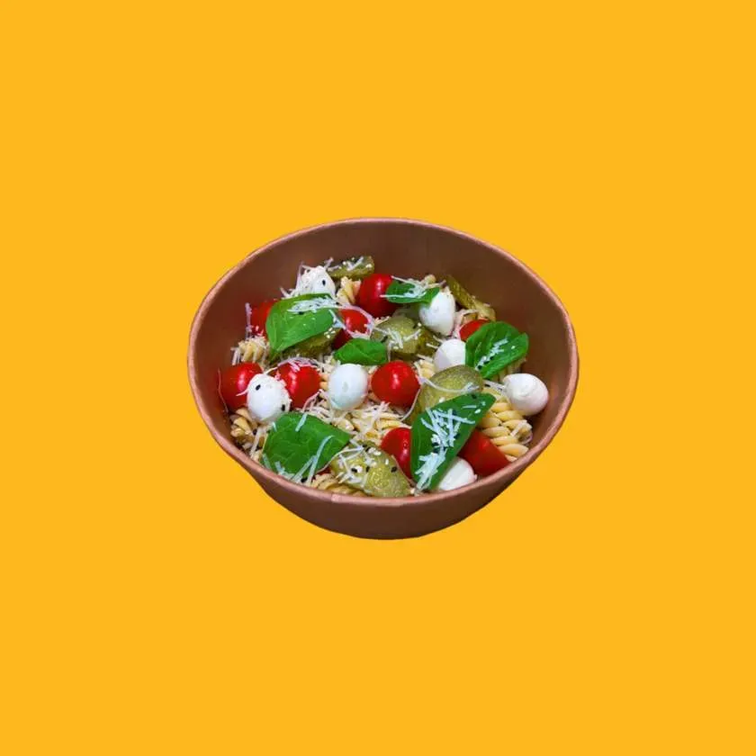 Bowl z makaronem i kurczakiem