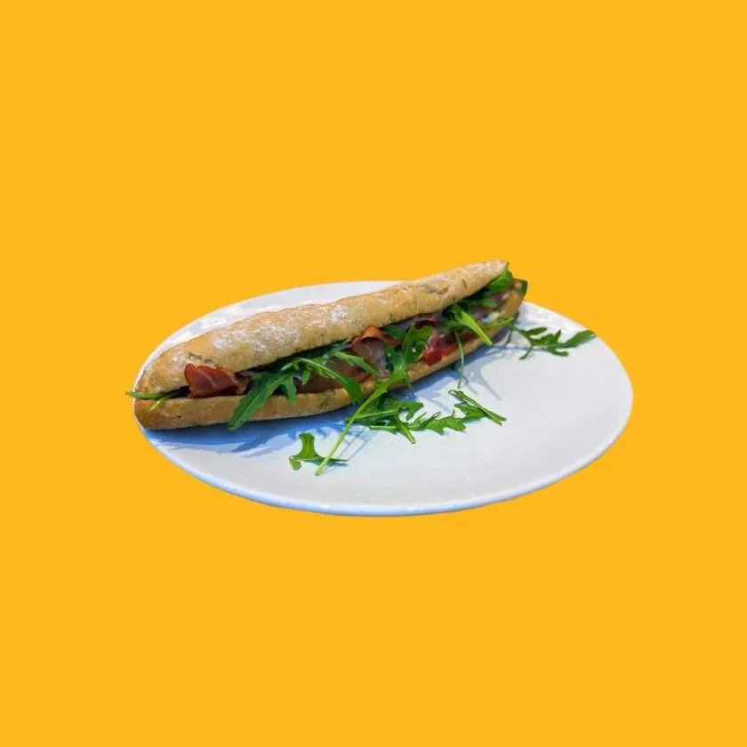 Bagietka z szynką parmeńską i mozzarellą