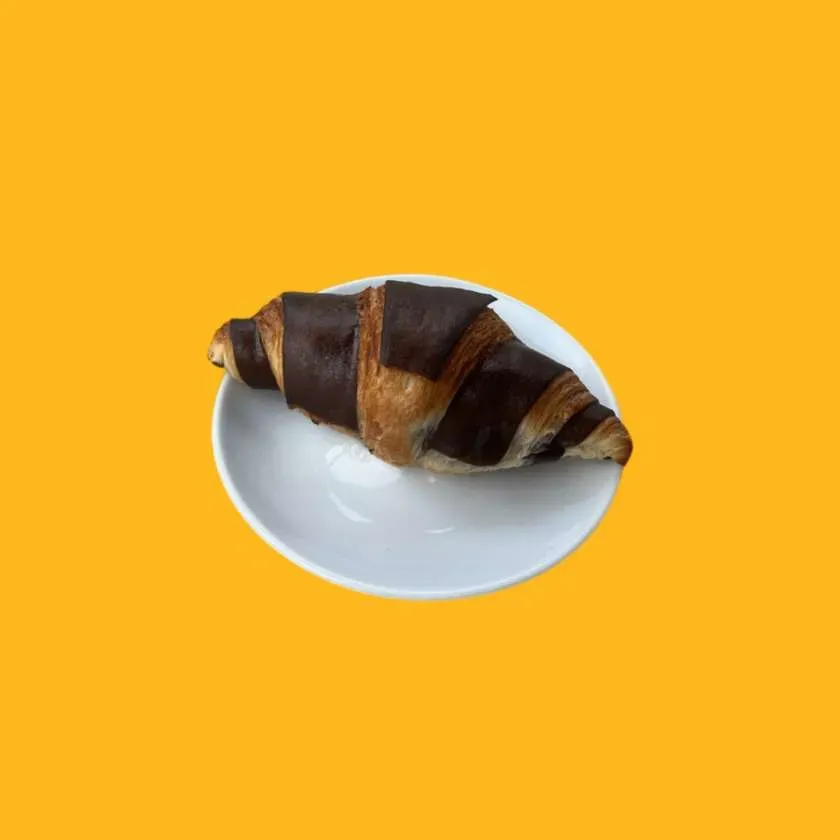Croissant z czekoladą