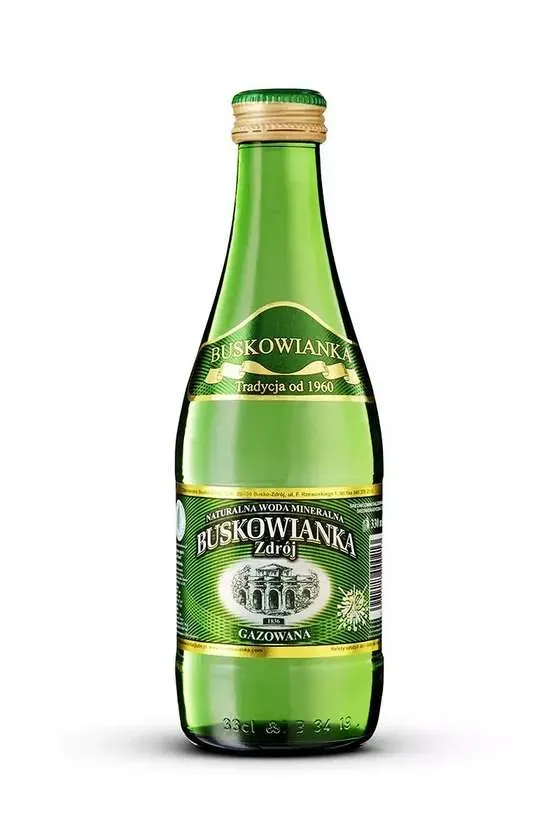 Woda gazowana 0,33l