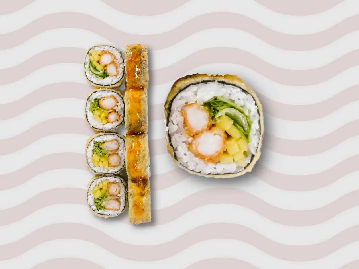 Hot Roll z krewetkami i mango 300g (8szt)