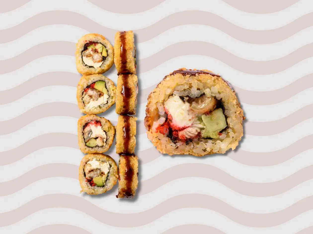 Hot Roll z węgorzem i masago 270g (8szt)