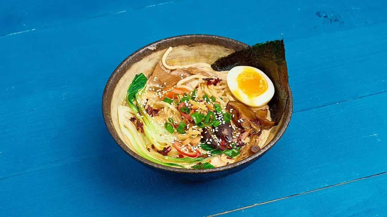 Ramen z warzywami