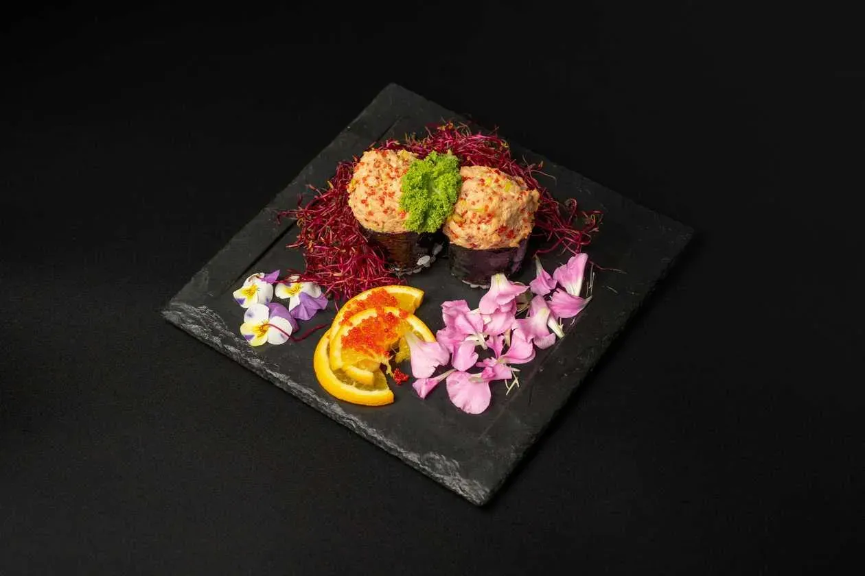 Gunkan with Eel