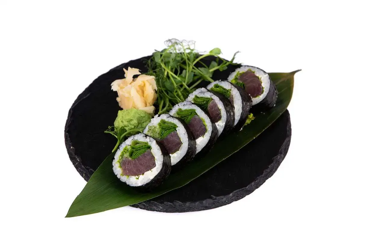 Futomaki with Tuna