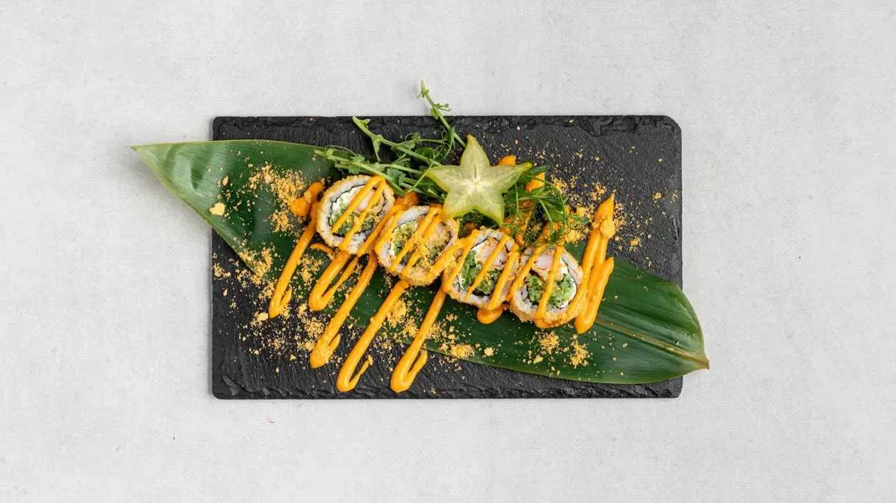 Uramaki Vulcano with Shrimp in Tempura