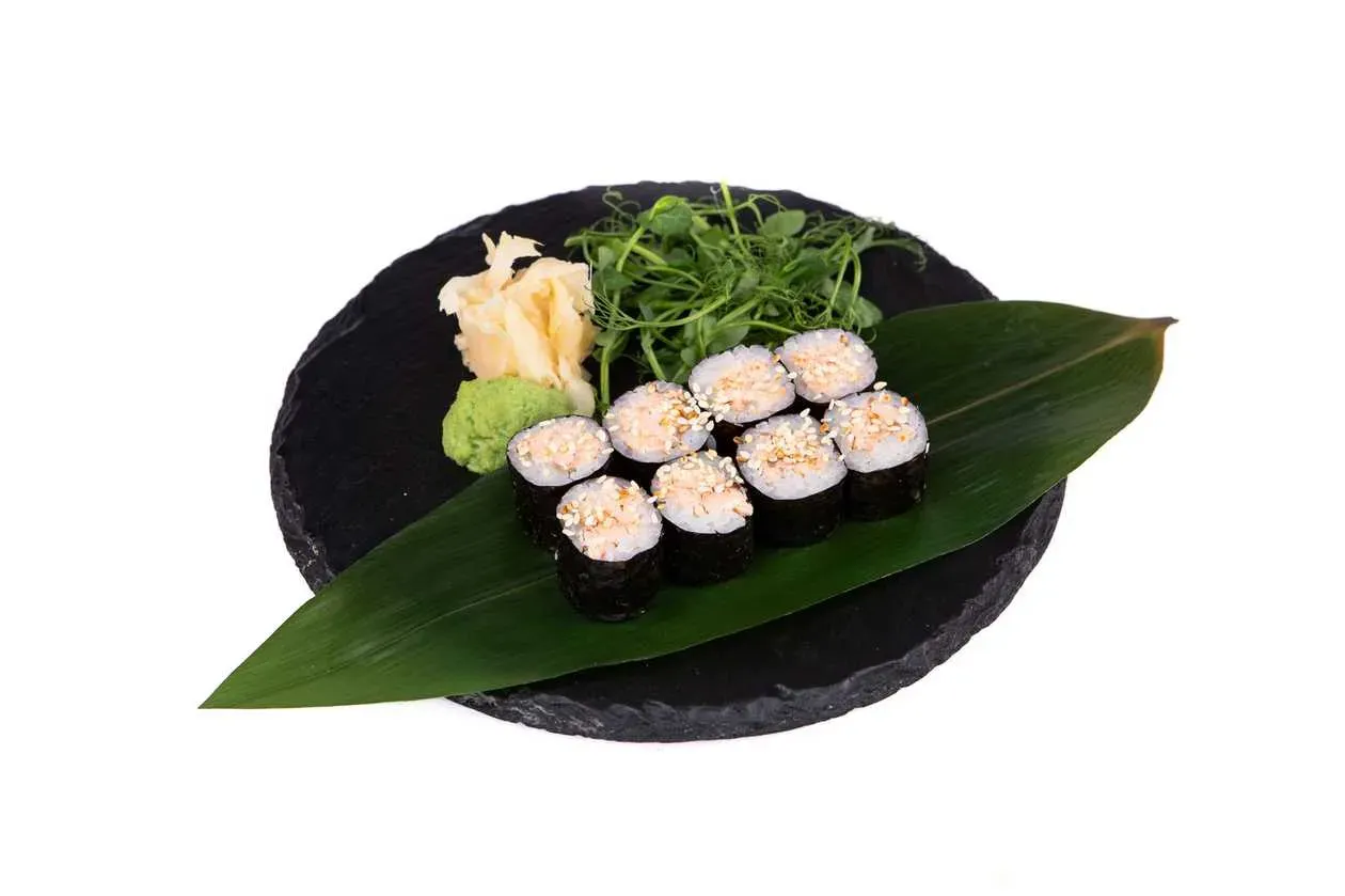 Hosomaki with Roasted Salmon