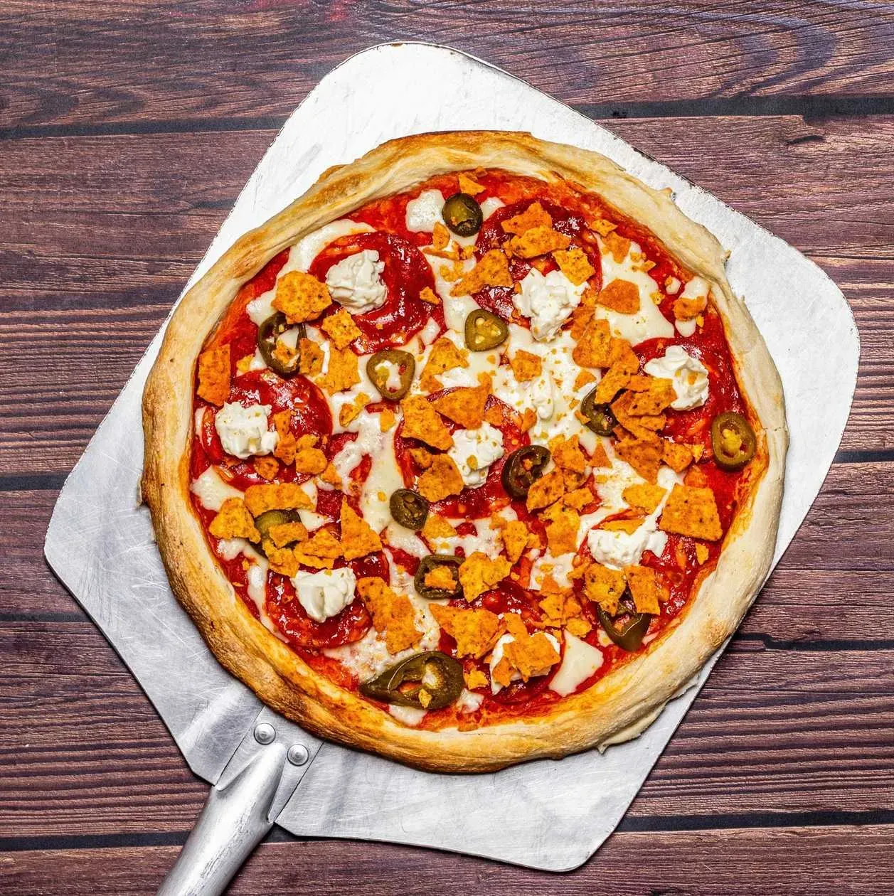 Pizza Chorizo con Nachos