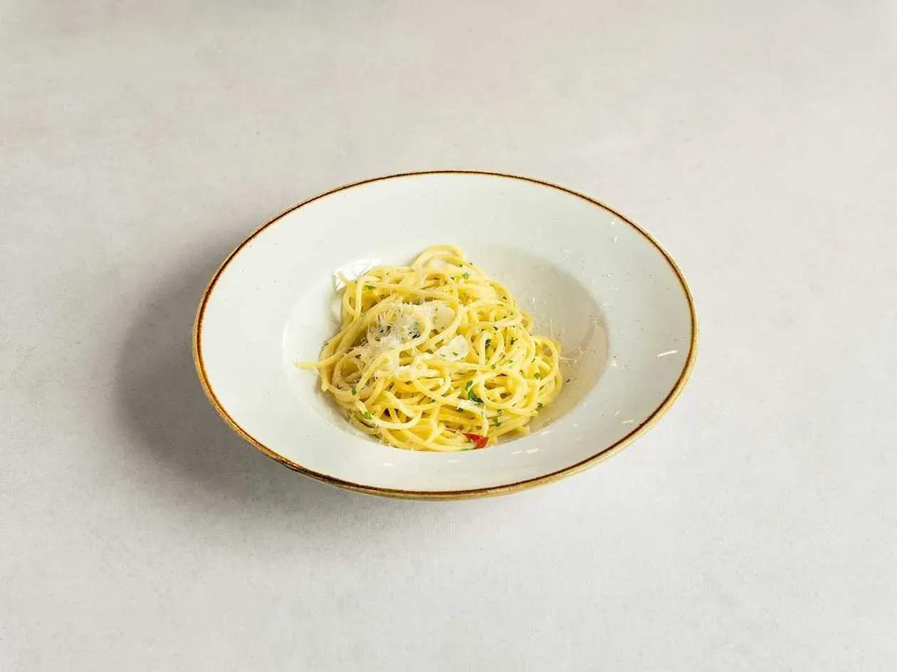 Aglio e Olio Pasta with Chicken