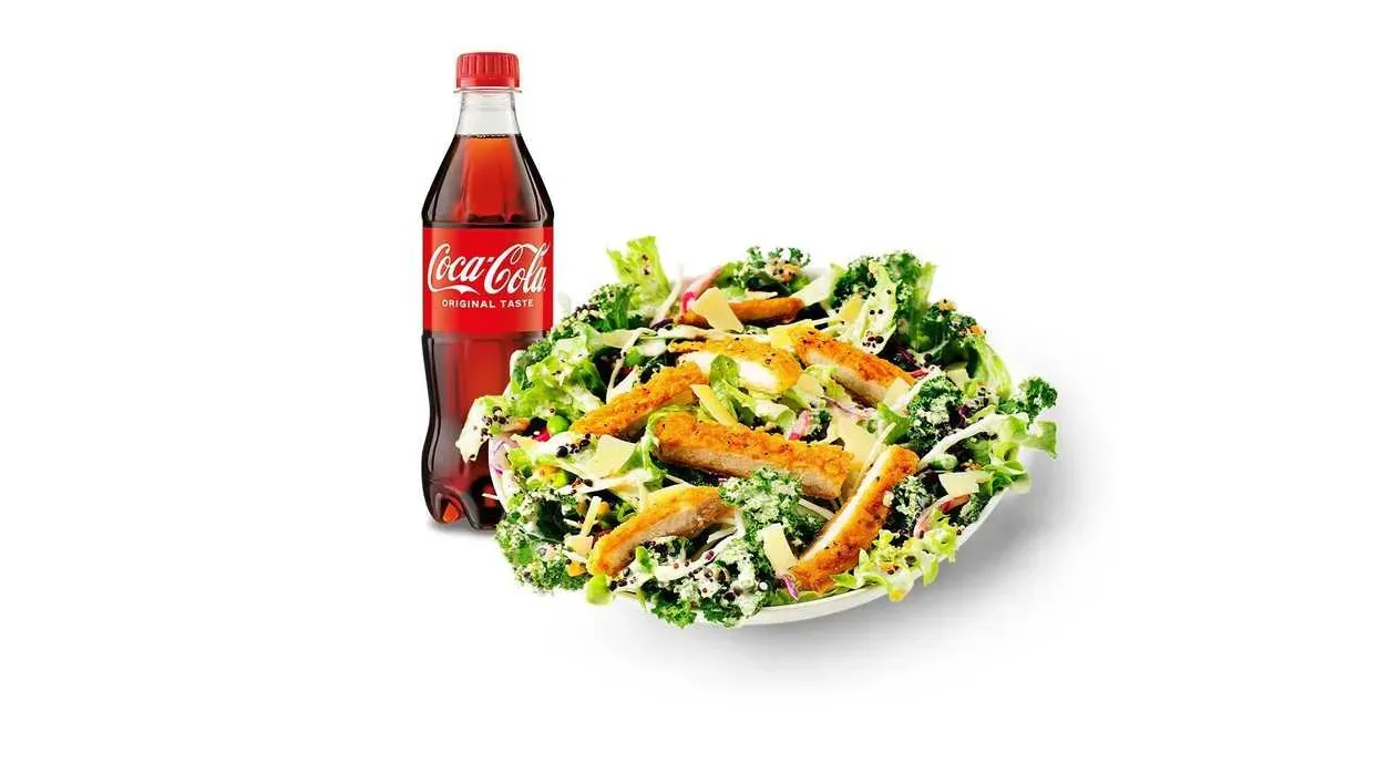 Green Kale Caesar Salad w zestawie