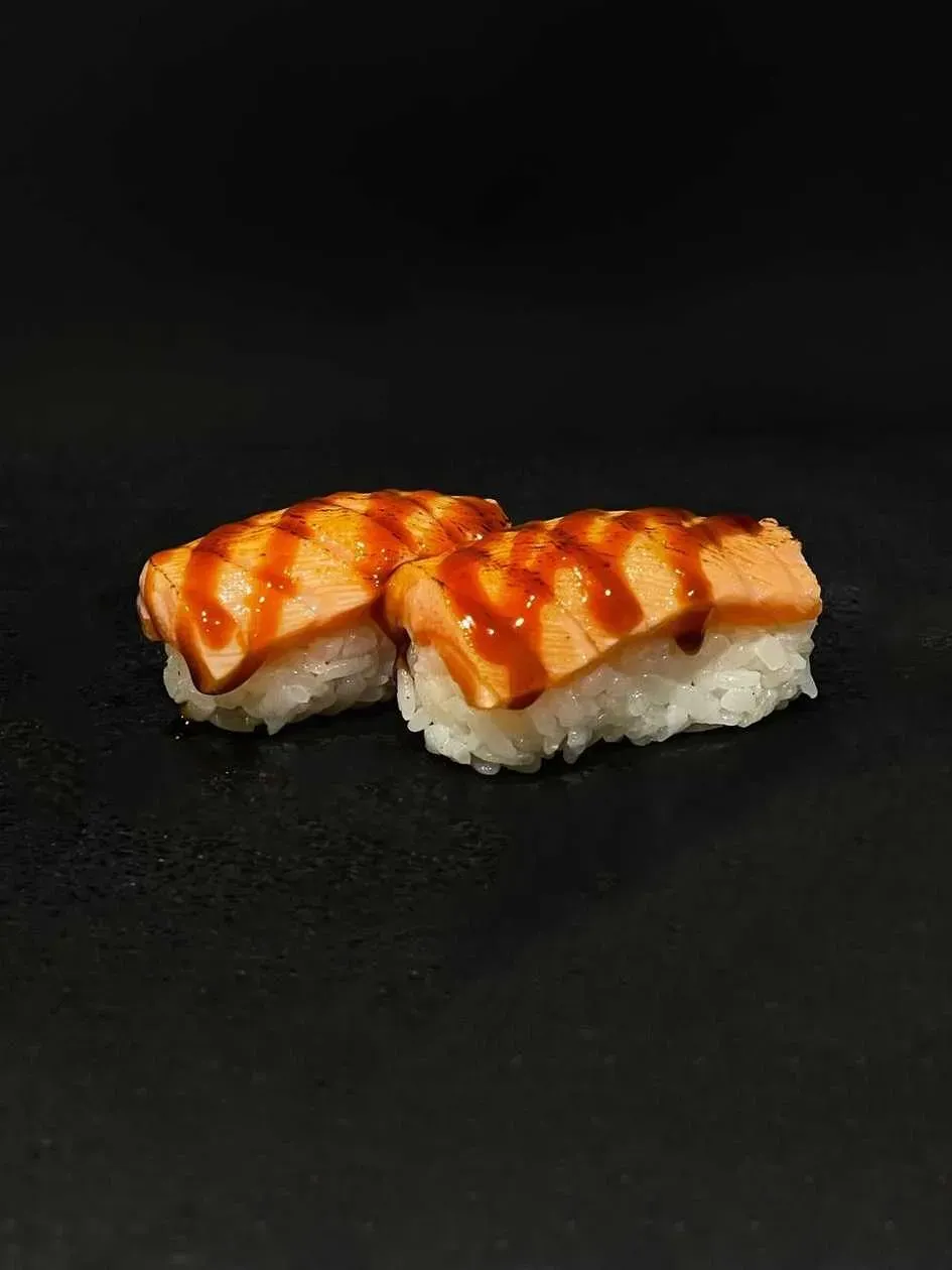 Nigiri Salmon Teriyaki