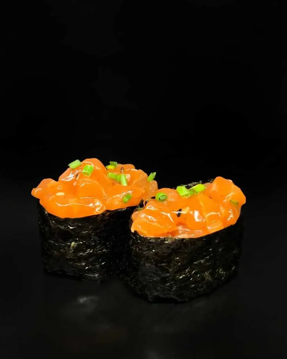 Gunkan Salmon