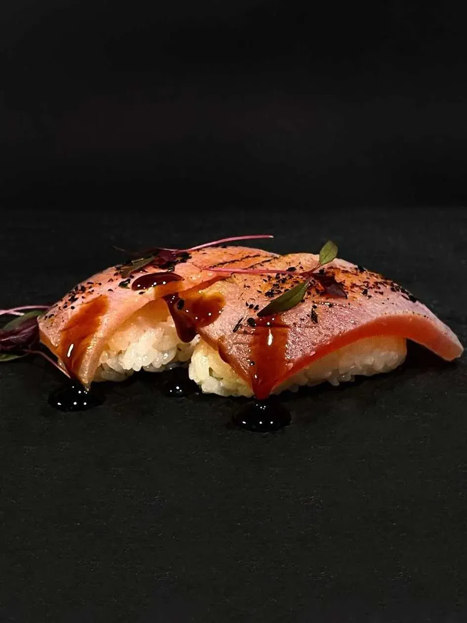 Nigiri Spicy Tuna