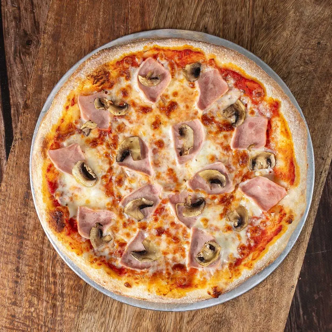 Capricciosa Pizza 52cm