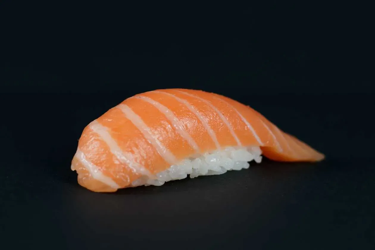 Nigiri Sake