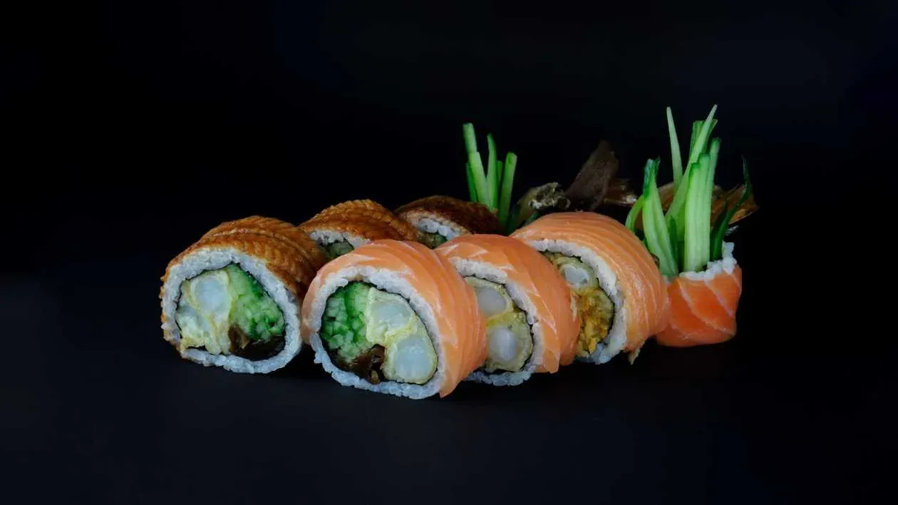 DOUBLE DELUXE