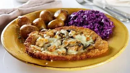Pork Chop with Cheese and Champignons