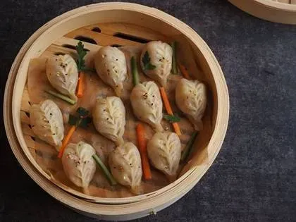 Jiaozi Vegetables, Soybean Noodles & Egg
