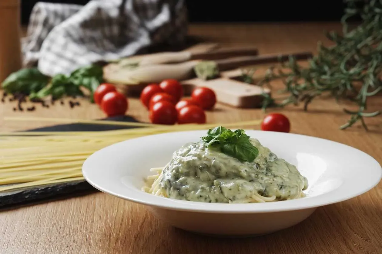 Spinach and Cream sauce