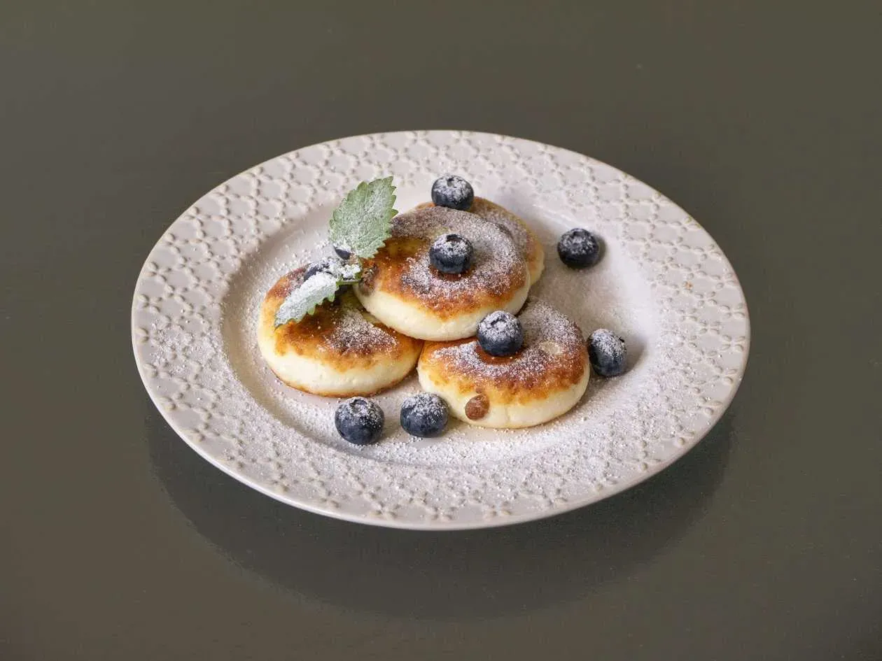 Cheesecakes with Raisins
