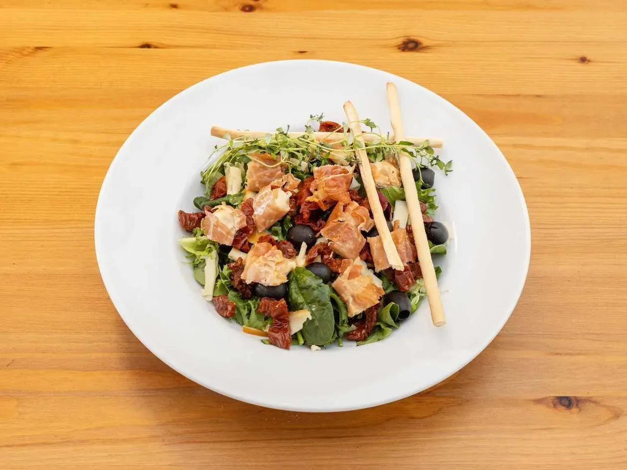 Scamorza Salad