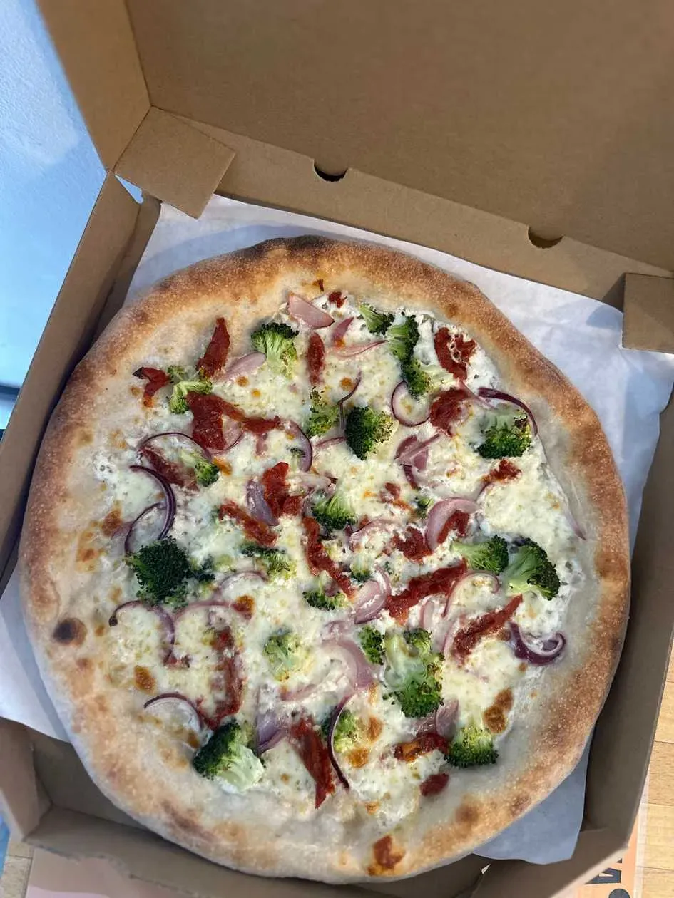 Pizza Brokoli