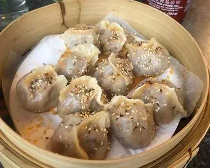 Jiaozi with Beef and Chili