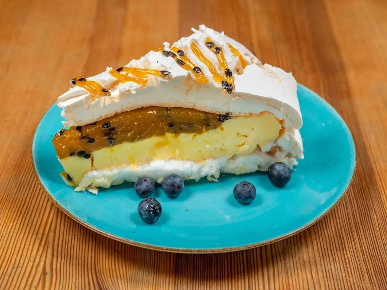 Cheese Cake with Meringue