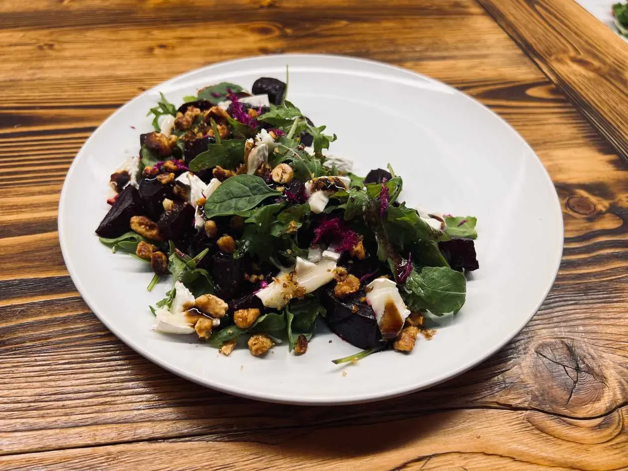 Salad with Beetroot