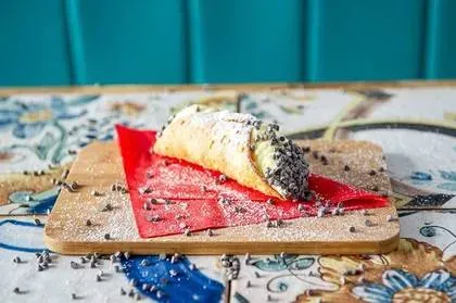 Cannolo Crema Pasticcera