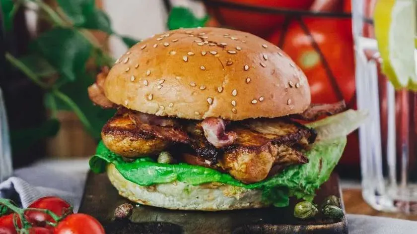 Caesar Burger