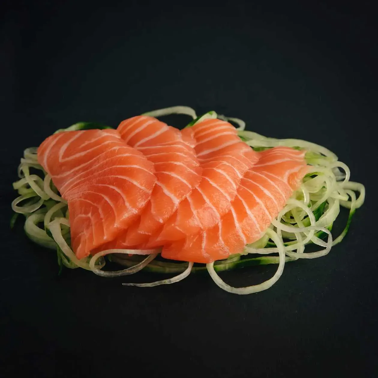 Salmon Sashimi 5 pcs.