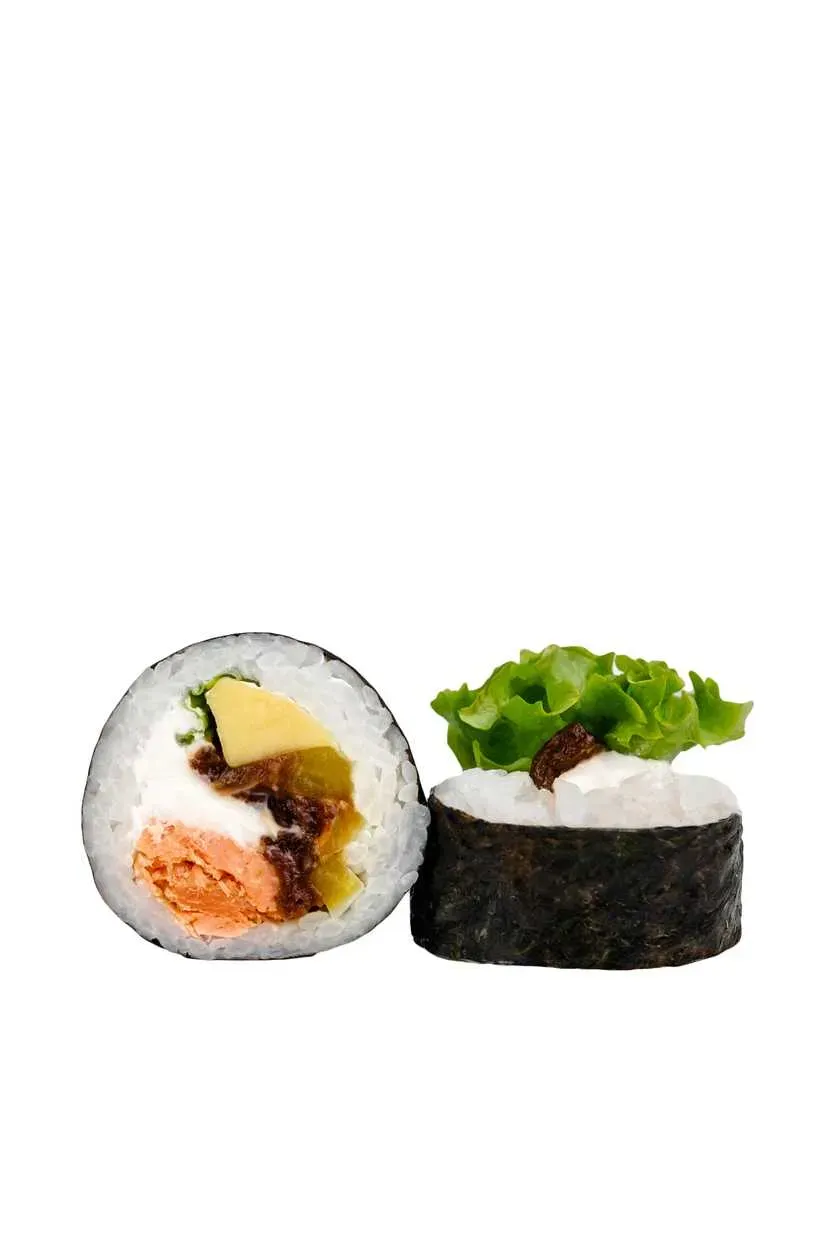 Futomaki z pieczonym łososiem +🎁Futomaki z pieczonym łososiem