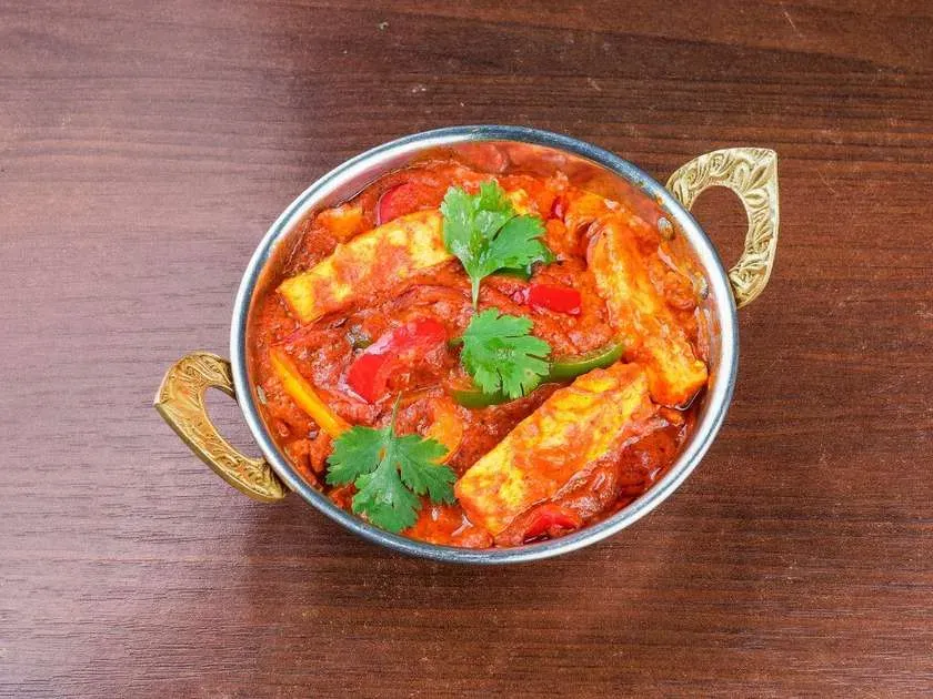 Dish with Jalfrazi Sauce