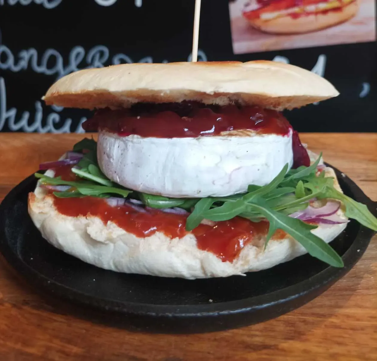 Beetroot-Camembert Burger