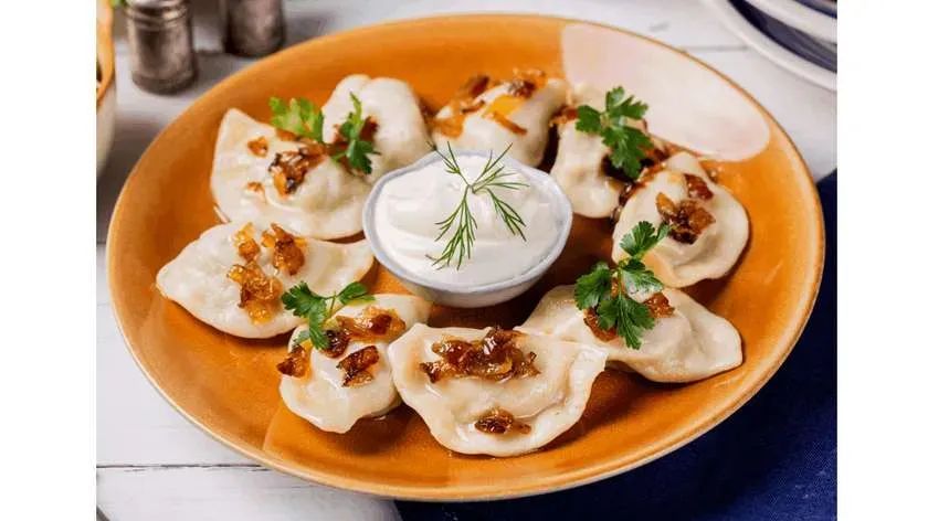 Pierogi z kapustą i grzybami