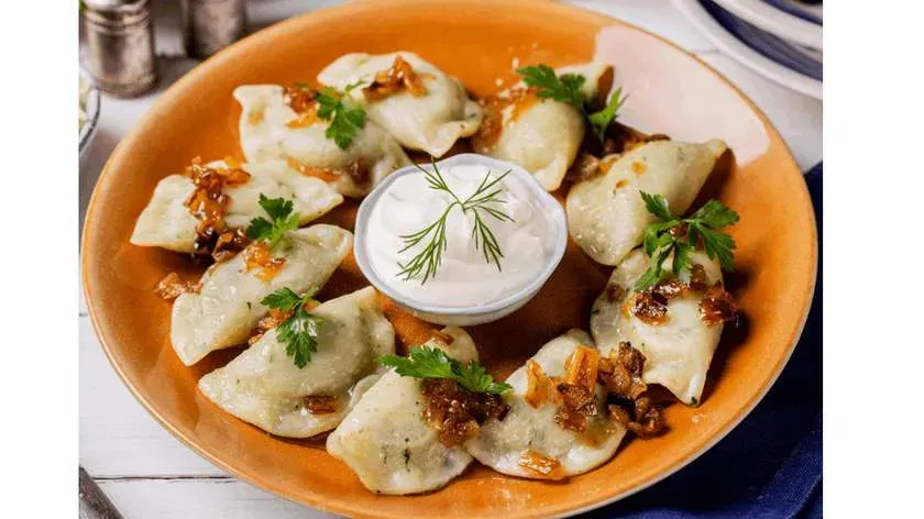 Pierogi ze szpinakiem i serem