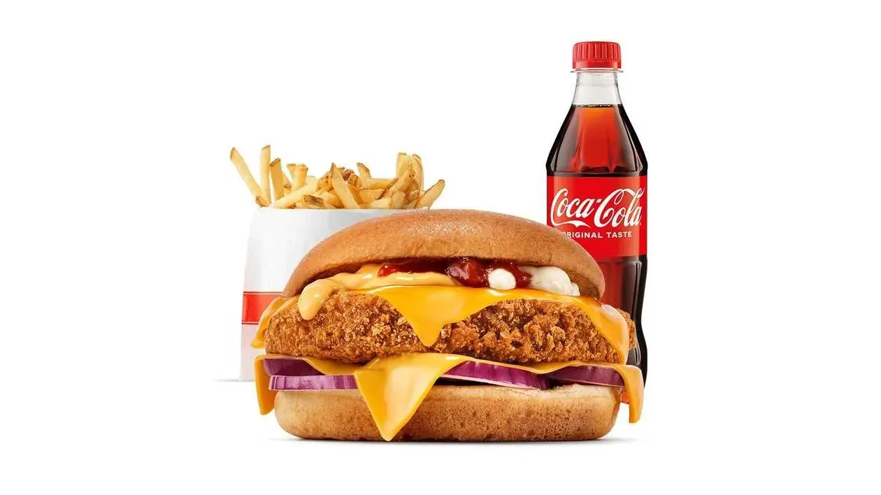 DeliVery Cheezy Crispy Supreme-meal