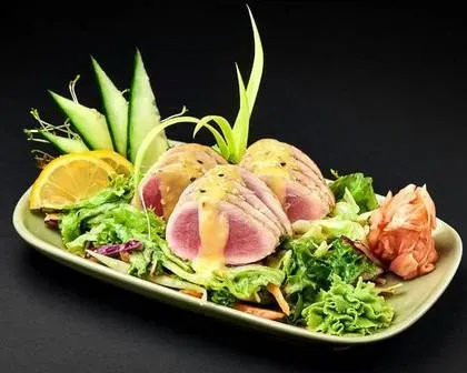 Maguro Salad