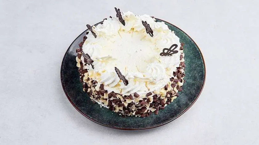 Tort śmietanowo - kajmakowy 1.6 kg