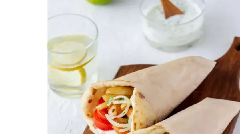 Rollo Kebab Amerykański z frytkami w środku - Duży