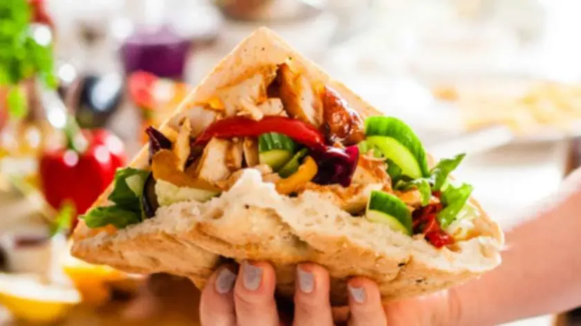 Kebab w bułce