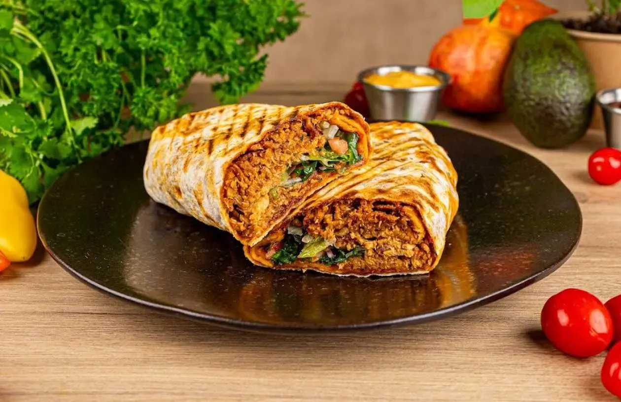 Lahmacun - Sandwich