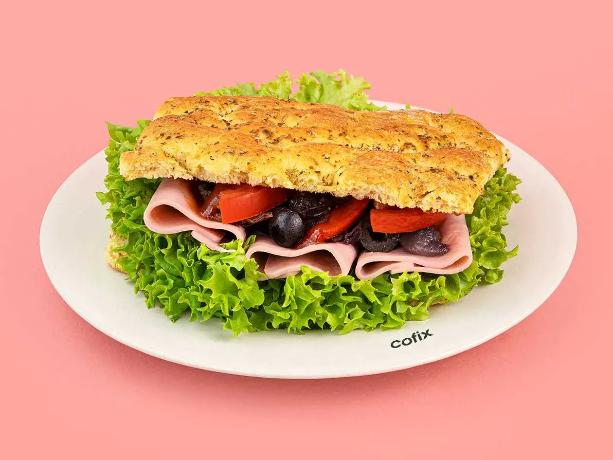 Focaccia mięsna