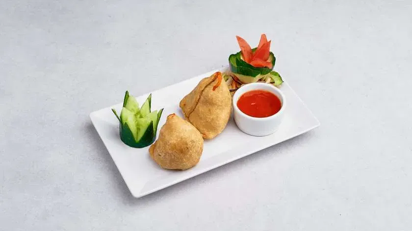 Vegetarian samosa