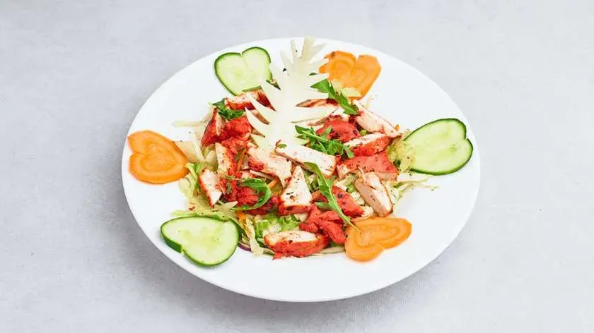Tikka salad ser paneer