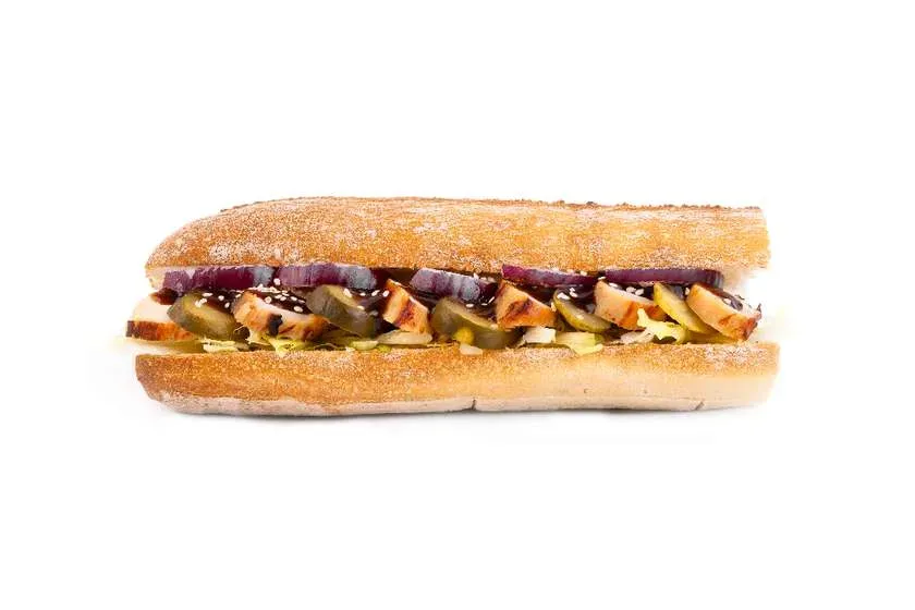 Bagietka pszenna z kurczakiem teriyaki szt